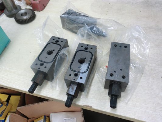 Applicazione alla gru da galleggiamento Acciaio al carbonio A10vso45 A10vso63 Ricambi Valvola idraulica Dr