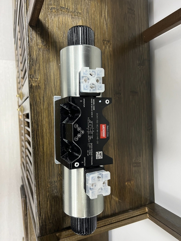 Valvola solenoide pilota Dg4V-5s-6cj-M-U-H5-20 per uso industriale e controllo